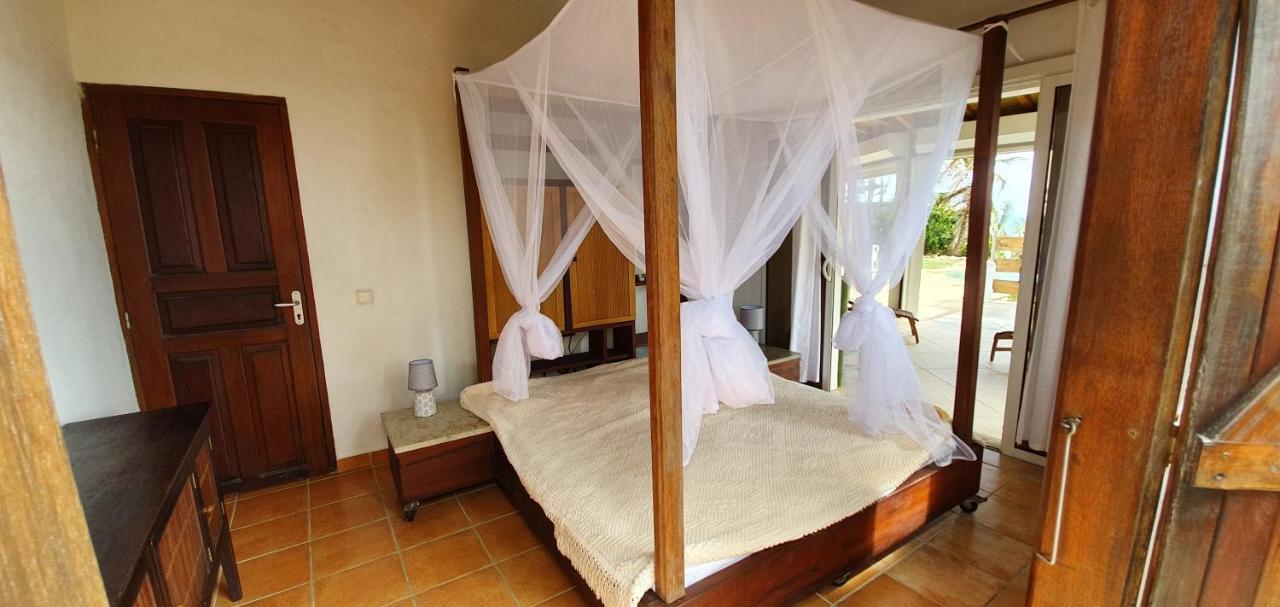 Wild Paradise: Villa Vue Mer Piscine A Debordement 勒穆莱 外观 照片